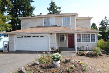 8138 8th Avenue SW, Seattle, WA 98106