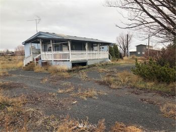 18388 Division .5 Road NE, Soap Lake, WA 98851