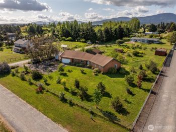 241 Griffith Farm Road , Sequim, WA 98382