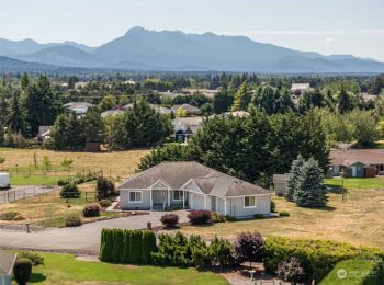 201 Stone Farm Road , Sequim, WA 98382