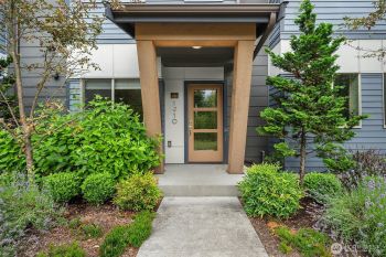 1910 Riva Lane NW, Issaquah, WA 98027