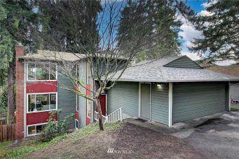 15526 Densmore Avenue N, Shoreline, WA 98133