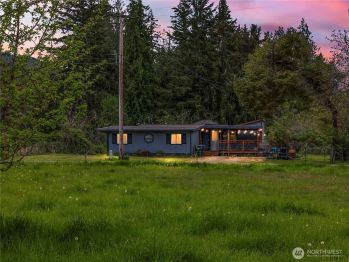 18707 Old Camp Lane SE, Yelm, WA 98597