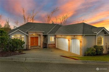 8615 113th Avenue SE, Newcastle, WA 98056