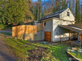15132 148th Avenue NE, Woodinville, WA 98072