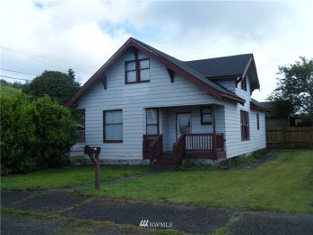 411 24th Street , Hoquiam, WA 98550