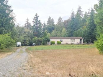 1465 Dallman Road , Camano Island, WA 98282