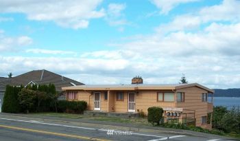 1815 Lafayette Street , Steilacoom, WA 98388