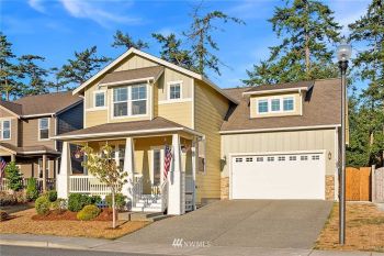 1821 SW Downfield Way , Oak Harbor, WA 98277