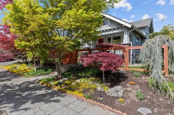 307 S 30th Street , Tacoma, WA 98402-2708