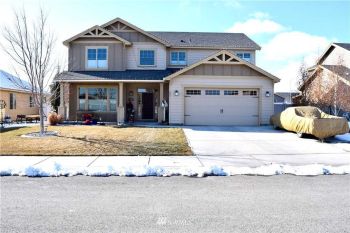 921 Country Avenue , Quincy, WA 98848