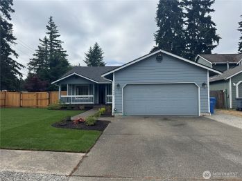 11028 124 Street Ct E, Puyallup, WA 98374-3133