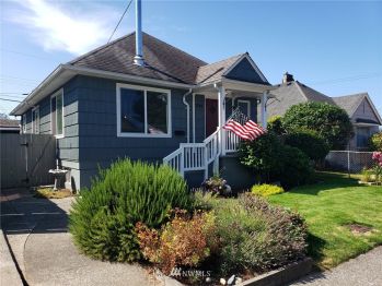 1743 4th Street , Bremerton, WA 98337