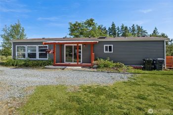 32710 58th Avenue E, Eatonville, WA 98328