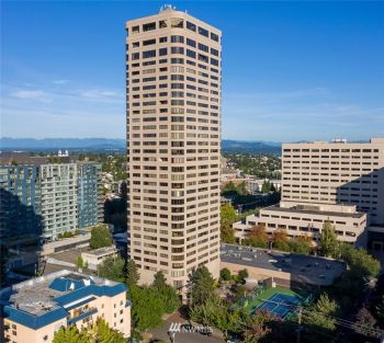 1301 Spring Street #17-F, Seattle, WA 98104-1352