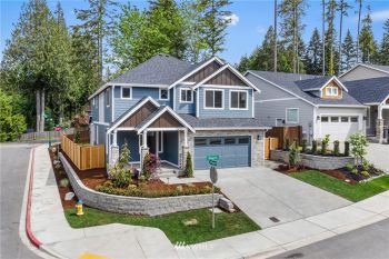 12107 92nd Avenue Ct E, Puyallup, WA 98373-3846