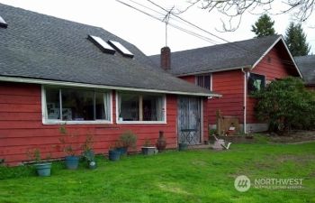 2218 10th Street , Snohomish, WA 98290