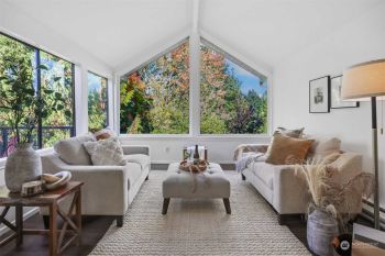 19414 Aurora Avenue N #301, Shoreline, WA 98133