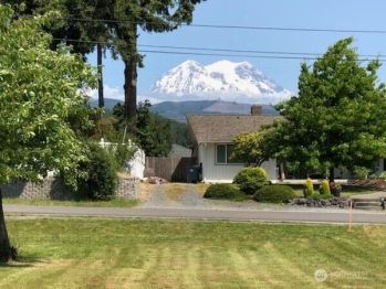 116 Pennsylvania Avenue N, Eatonville, WA 98328