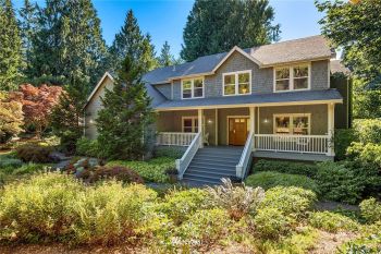 13221 Teem Loop NE, Bainbridge Island, WA 98110