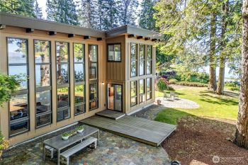35249 Hood Canal Drive NE, Kingston, WA 98346