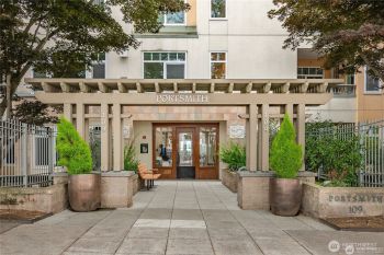 109 2nd Street S #423, Kirkland, WA 98033
