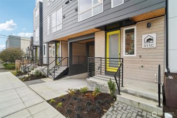 511 Howe Street #C, Seattle, WA 98109
