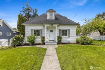 308 Avenue I , Snohomish, WA 98290