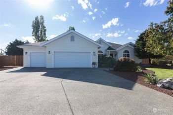 151 Valley Farm Court , Sequim, WA 98382