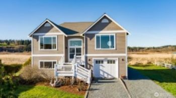 2099 Shore Avenue , Freeland, WA 98249