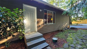 63 Loafer Lane , Port Angeles, WA 98362