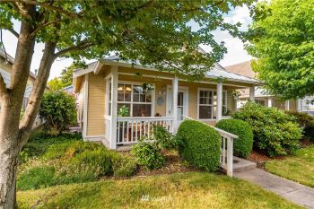 161 W Whidbey Avenue #19, Oak Harbor, WA 98277