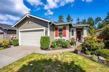 8360 Vashon Drive NE, Lacey, WA 98516