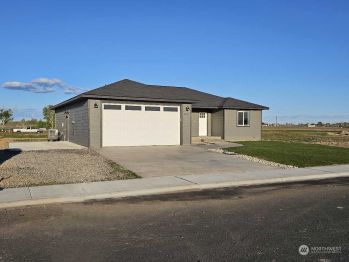 2394 Pacific Street , Ephrata, WA 98823