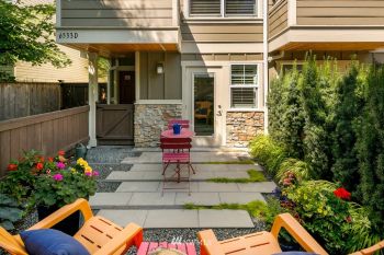 6533 42nd Avenue SW #D, Seattle, WA 98136