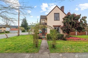 435 Nelson Street , Sedro Woolley, WA 98284