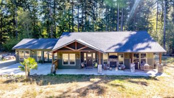 14240 Mountain Vista Drive SE, Yelm, WA 98597