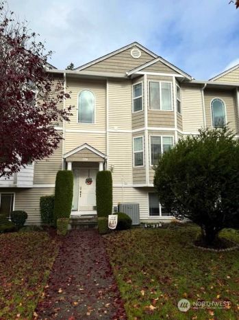 7216 34th Avenue NE, Lacey, WA 98516