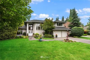 23206 SE 29th Court , Sammamish, WA 98075