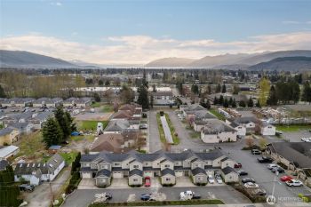 721 Trail Rd , Sedro Woolley, WA 98284