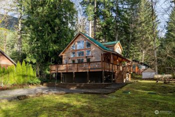 7548 Olsen Drive , Deming, WA 98244-9610