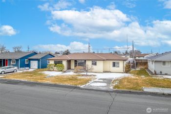 614 H Street SW, Quincy, WA 98848