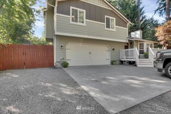 18229 Rockwood Court SE, Yelm, WA 98597