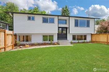 5310 26th Avenue S, Seattle, WA 98108