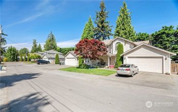 7513 49th Street Ct W #A & B, University Place, WA 98467