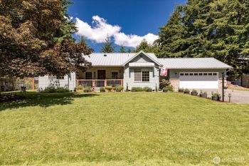 1043 NE Pennington Loop , Coupeville, WA 98239