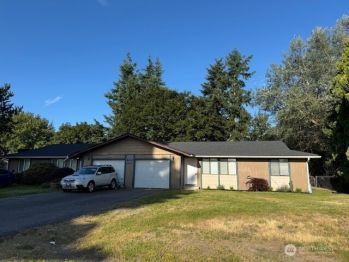 9154 Rainbow Lane #A & B, Sedro Woolley, WA 98284