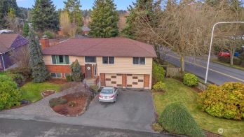 2018 N 148th Street , Shoreline, WA 98133
