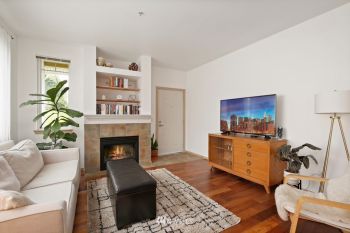 6129 Lindsay Avenue SE #A-8, Auburn, WA 98092-8070