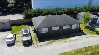 11824 Des Moines Memorial Drive S, Seattle, WA 98168